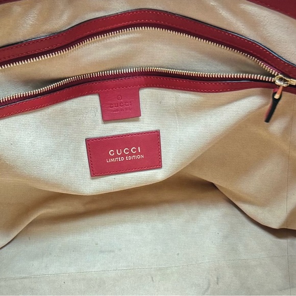 🆕 Gucci GG XL SnakeHeart Limited Edition two way Tote - Picture 6 of 10